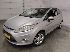 Ford Fiesta - 1.25 Ghia 2009Airco Clima PDC