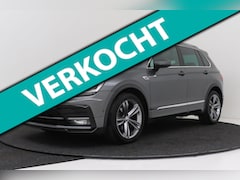 Volkswagen Tiguan - 1.5 TSI ACT Highline Business R-Line | Panoramadak | CarPlay | Digital Cockpit | Navigatie