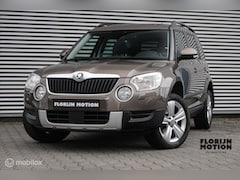 Skoda Yeti - 1.2 TSI Ambition | Pano | Trekhaak | Automaat | Lage KM | Cruise | PDC | Navi | Clima | Li