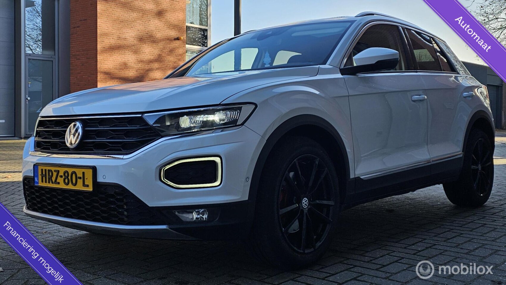 Volkswagen T-Roc - 1.5 TSI DSG Automaat Sport Pano - AutoWereld.nl
