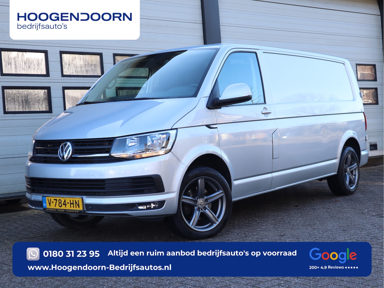 Volkswagen Transporter - 2.0 TDI 150pk Euro 6 Automaat - L2 Lang - Trekhaak - Leer - AutoWereld.nl