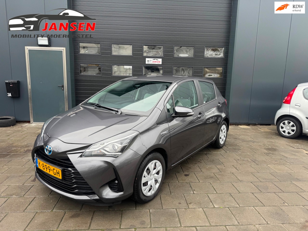 Toyota Yaris - 1.5 Hybrid Active | Cruise Control | Camera | Clima - AutoWereld.nl