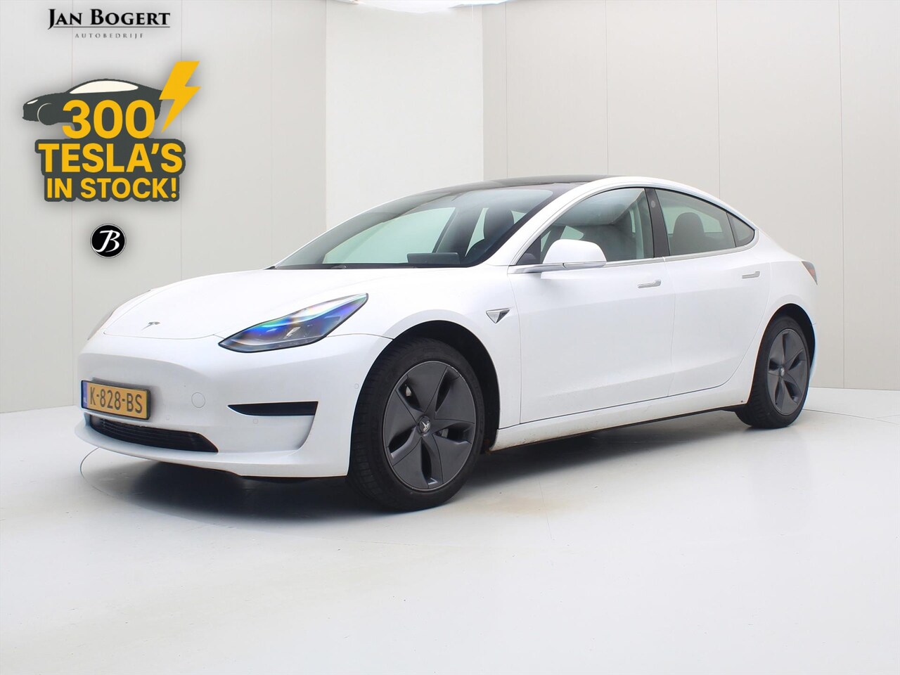 Tesla Model 3 - Standard RWD Plus 93% SoH [ LFP ACCU+AUTOPILOT+60 kWh+PREMIUM AUDIO ] - AutoWereld.nl