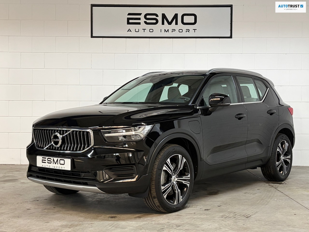 Volvo XC40 - 1.5 T5 Recharge Inscription Sportstoelen Trekhaak wegklapbaar Camera - AutoWereld.nl