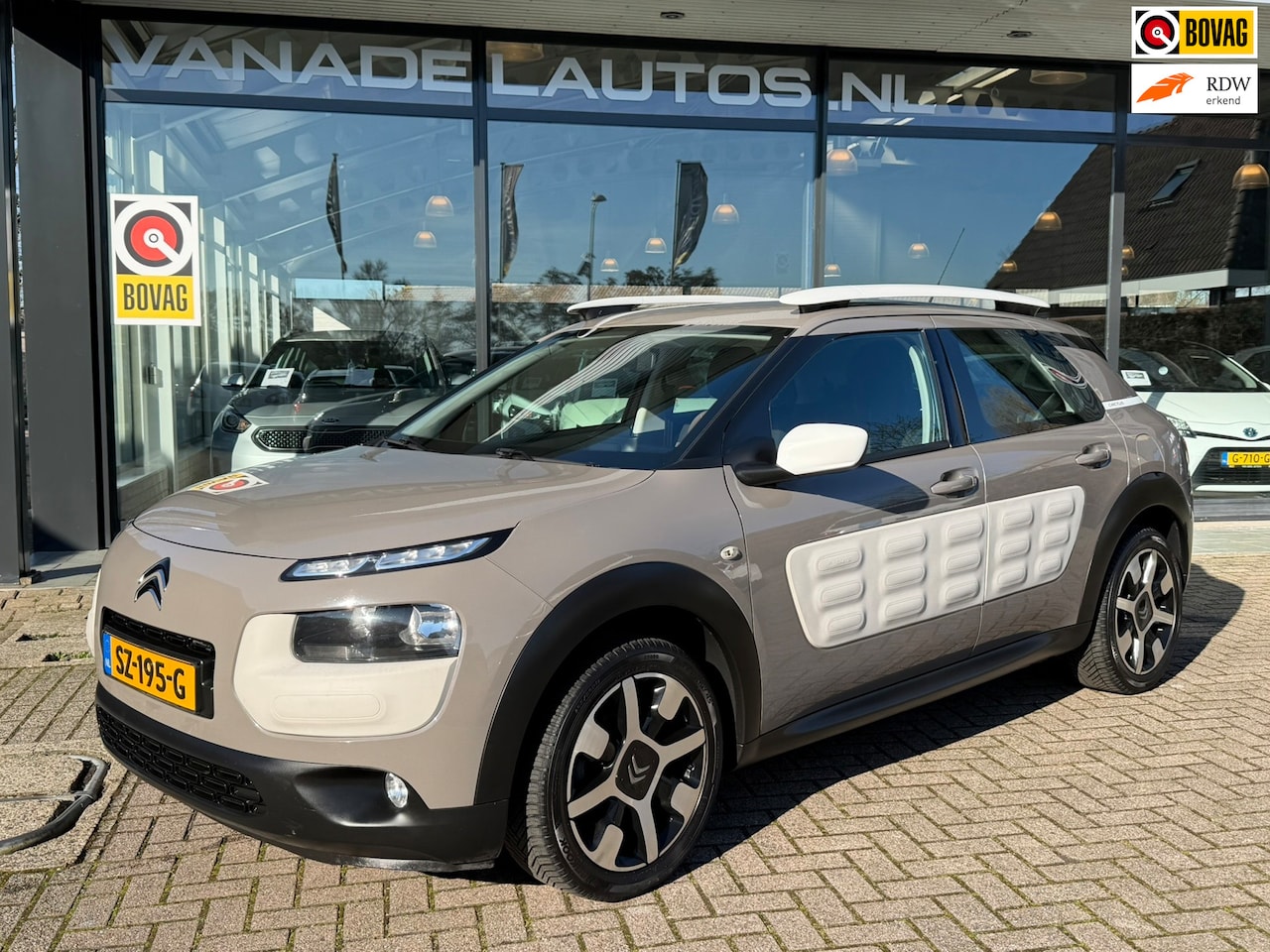 Citroën C4 Cactus - 1.2 VTi Business LPG-G3 Clima Cruise Park.Sens Trekhaak Dealer onderhouden! - AutoWereld.nl