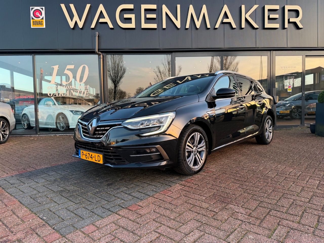Renault Mégane Estate - 1.3 TCe Intens AUT|NAVI|Carplay|Trhaak - AutoWereld.nl