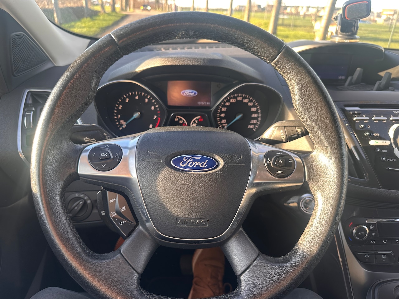 Ford Kuga - 1.6 Titanium 4WD Ecoboost 182PK AWD - AutoWereld.nl
