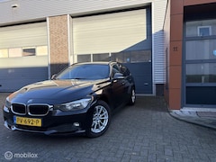 BMW 3-serie Touring - 316d High Executive