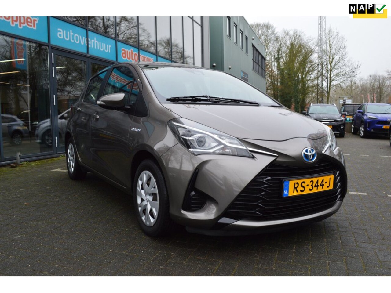 Toyota Yaris - 1.5 Hybrid Aspiration 1.5 Hybrid Aspiration - AutoWereld.nl