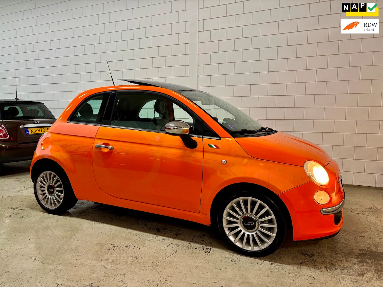 Fiat 500 - 0.9 TwinAir Lounge Bj.11|Elekt.Dak|Leer|Lees Tekst !! - AutoWereld.nl