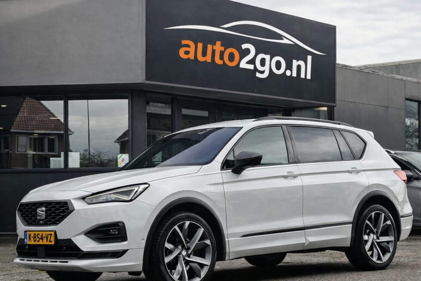 SEAT Tarraco - 1.5 TSI FR 150PK NAVI CAMERA360 DIGI-DASH APPLE-CARPLAY LED LMV PDC - AutoWereld.nl