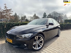 BMW 3-serie - 320i Executive M Sport , Automaat , Clima / Cruise / Navi-Multimedia / Isofix / Led / Pdc