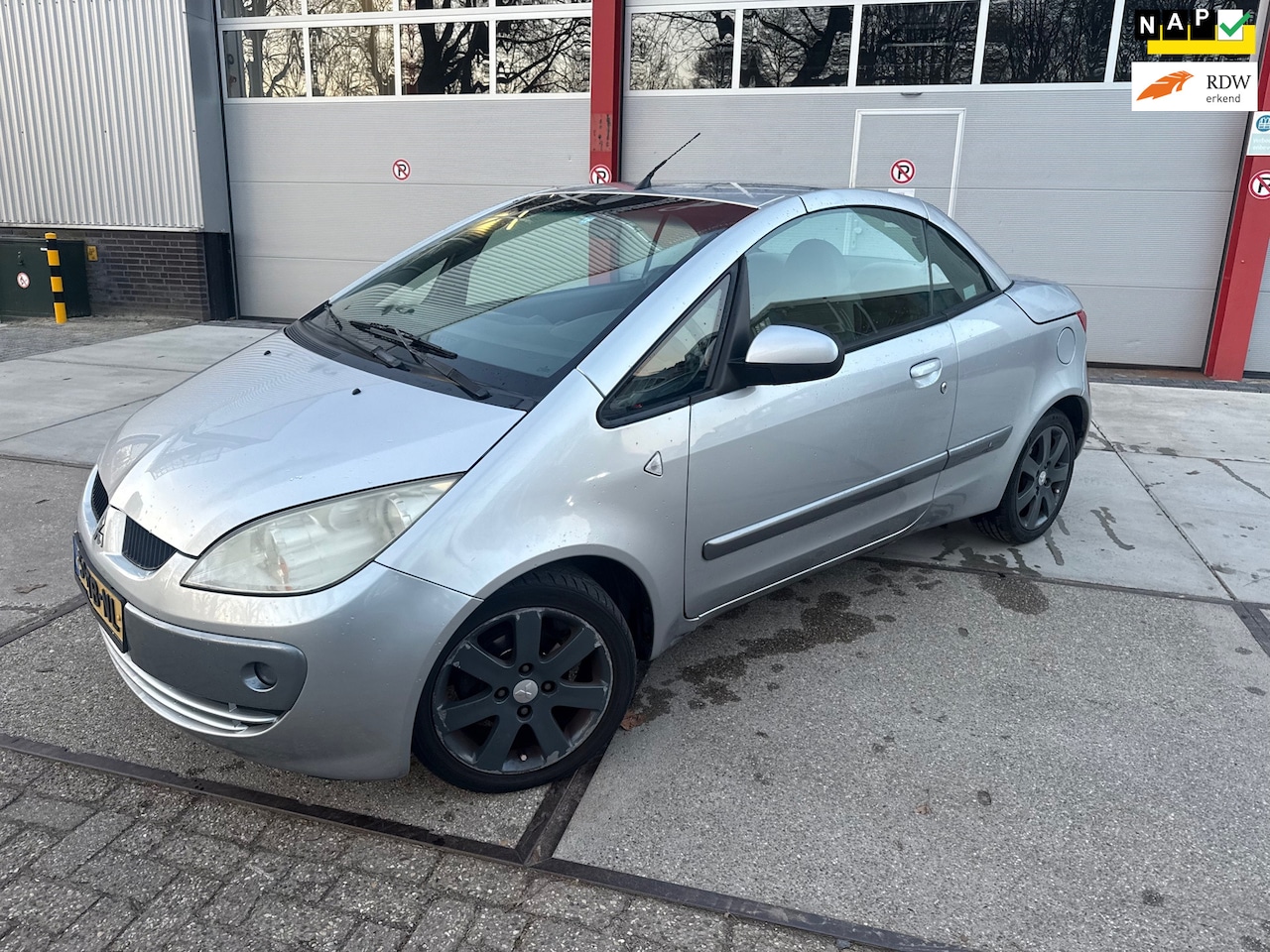 Mitsubishi Colt CZC - 1.5 Invite Navi Airco - AutoWereld.nl