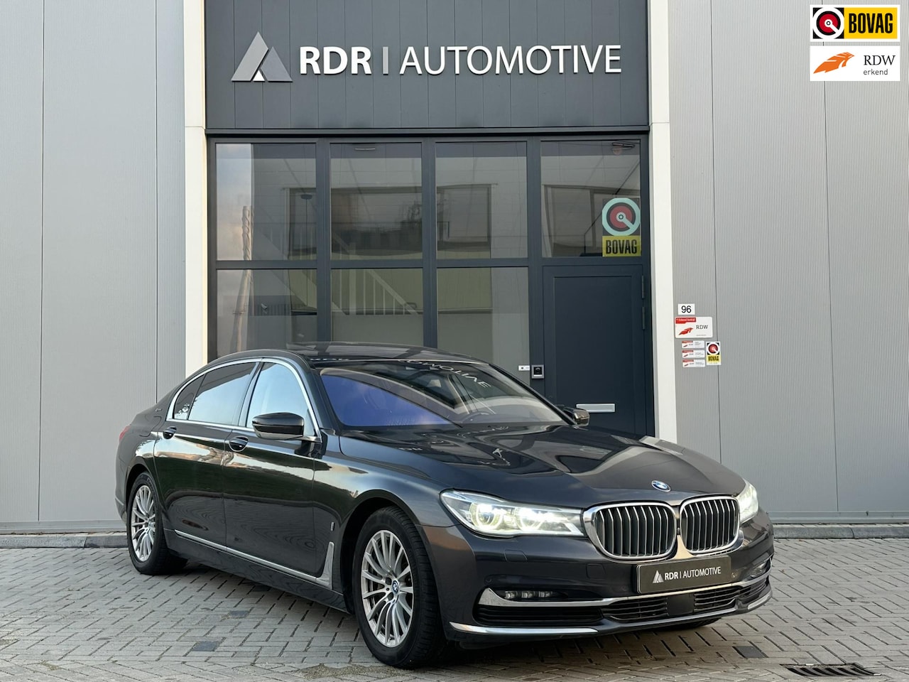 BMW 7-serie - 740Le Softclose / Vol Opties / Sport Sound - AutoWereld.nl