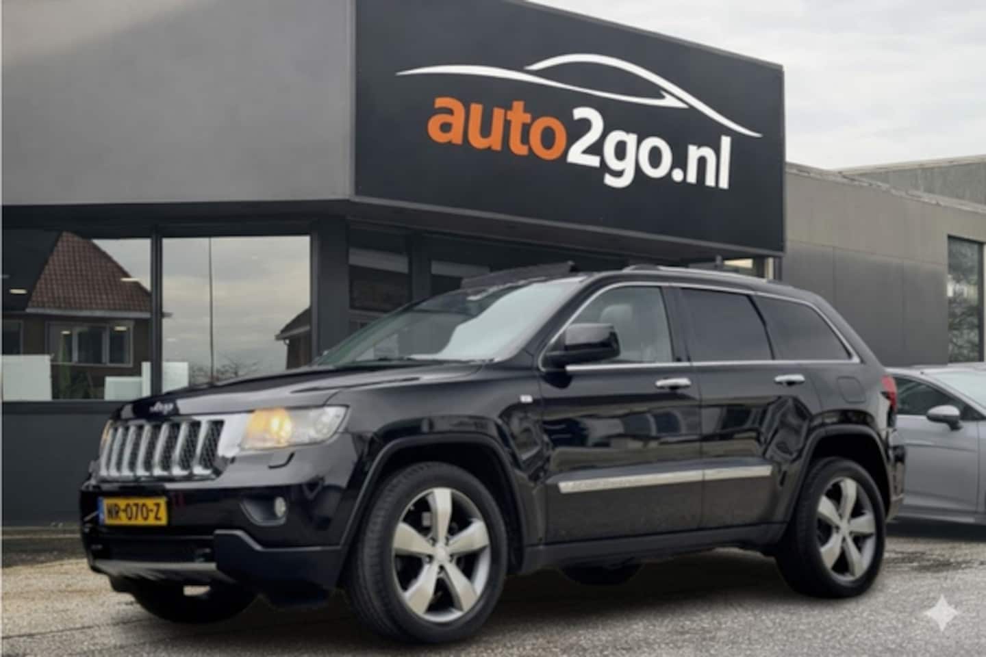 Jeep Grand Cherokee - 3.6 AUT5 OVERLAND FIRST-EDITION 286PK PANODAK LEDER NAVI CAMERA LED LMV PDC - AutoWereld.nl