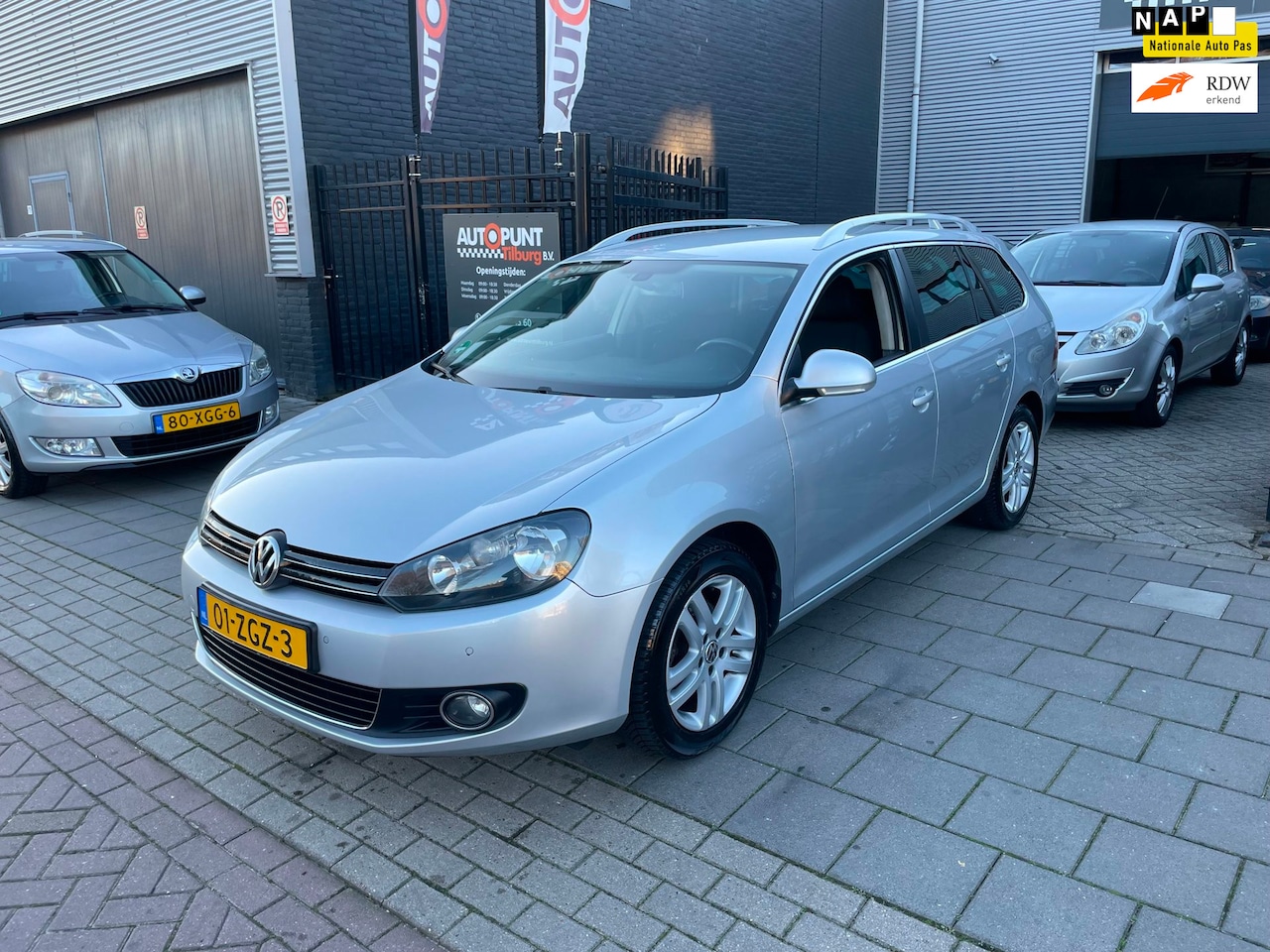 Volkswagen Golf Variant - 1.2 TSI High Executive Line BlueMotion 1.2 TSI High Executive Line BlueMotion - AutoWereld.nl