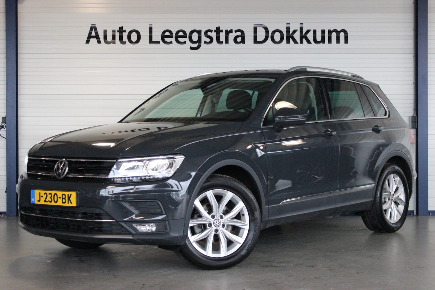 Volkswagen Tiguan - 1.5 TSI ACT Highline Trekhaak | Virtual Cockpit | Carplay | Alcantara | Adapt. Cruise | LE - AutoWereld.nl