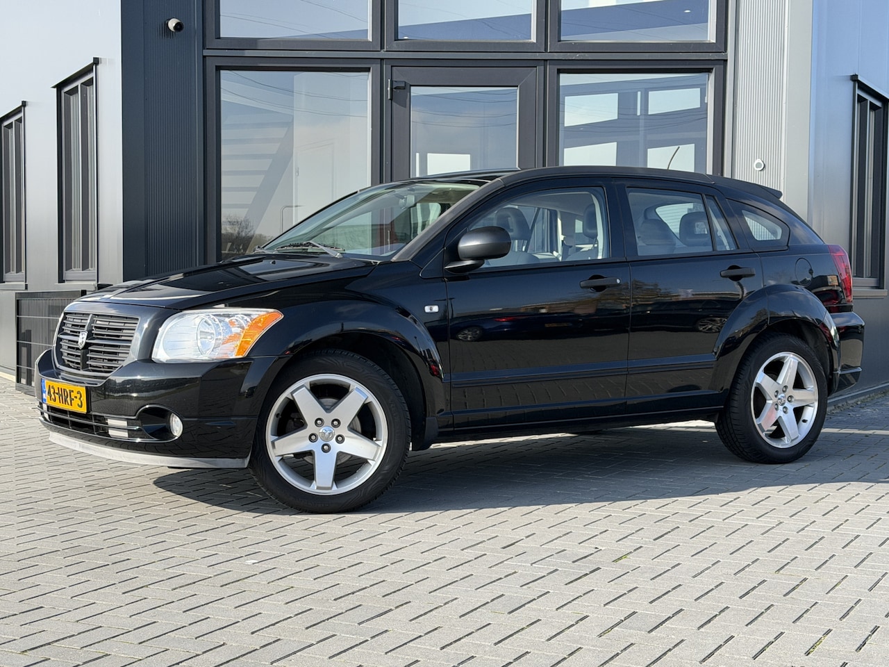 Dodge Caliber - 1.8 SXT Airco | Cruise | Navi | Nwe APK | Org NL - AutoWereld.nl