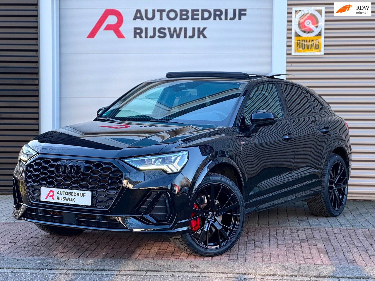 Audi Q3 Sportback - 45 TFSI e S Edition Pano/Memory/Sfeer/Keyless - AutoWereld.nl