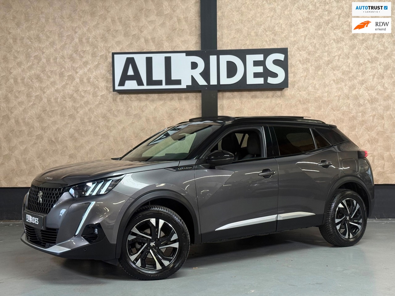 Peugeot 2008 - 1.2 PureTech GT-Line | Pano | Camera | Cruise | DAB | Navi - AutoWereld.nl