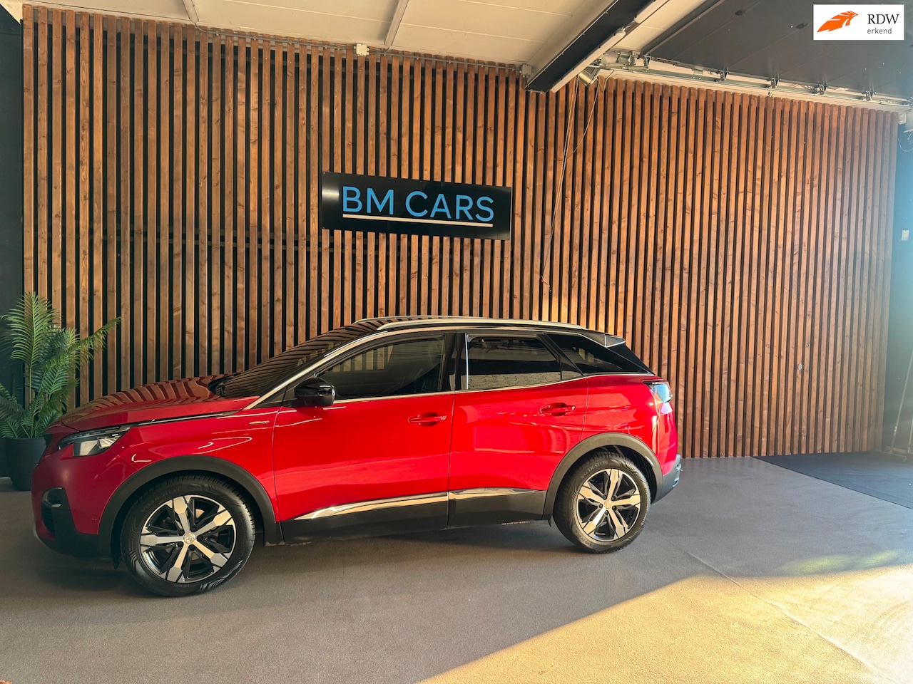 Peugeot 3008 - 1.2 PureTech GT Line AUTOMAAT,PANO,Leder - AutoWereld.nl