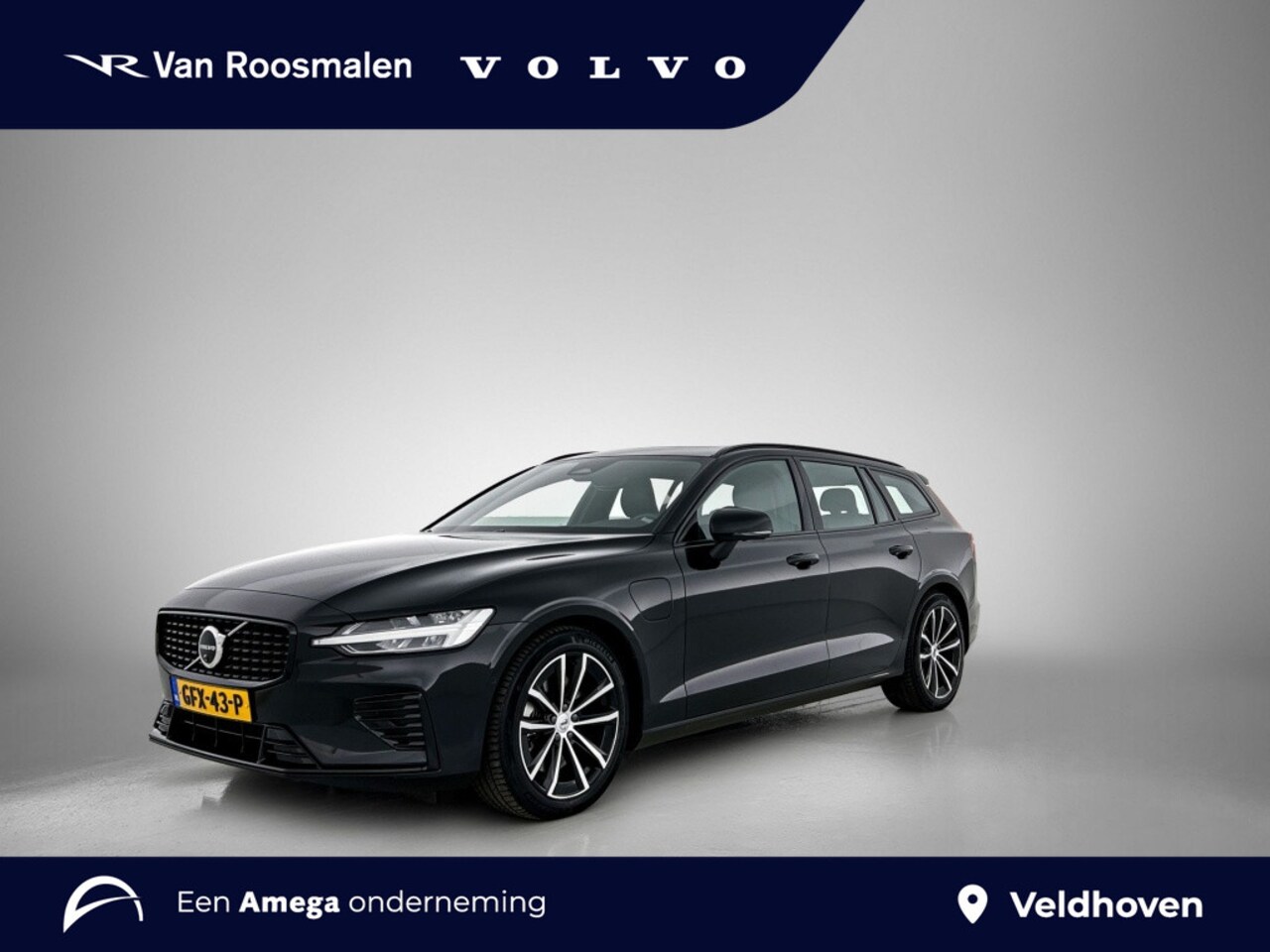 Volvo V60 - 2.0 T6 AWD Plus Dark | 360° Camera | Trekhaak | Panoramadak | - AutoWereld.nl