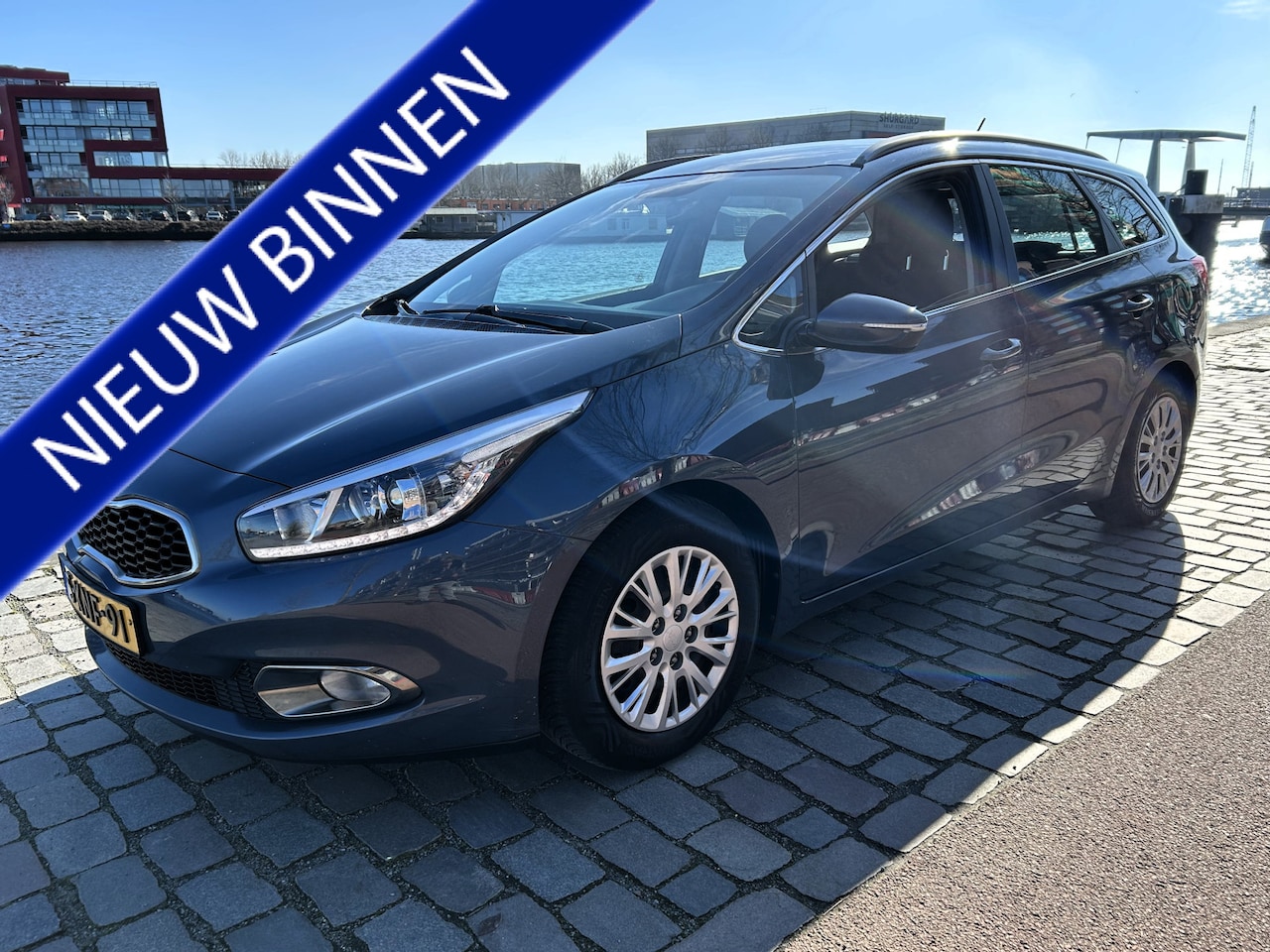 Kia Cee'd Sportswagon - 1.6 GDI Comfort Pack Navi Cruise Airco/ECC APK - AutoWereld.nl