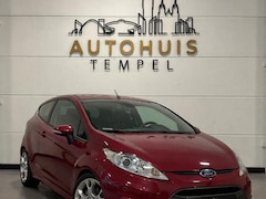 Ford Fiesta - 1.6 Ghia Airco Leder 17 Inch Nwe Apk Elektrische Ramen Isofix