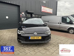 Volkswagen Golf - 1.5 eTSI Style | 150 PK | Matrix IQ | Massage & Memory | 89.236 KM