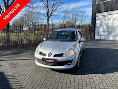 Renault Clio - 1.6-16V Dynam.Luxe