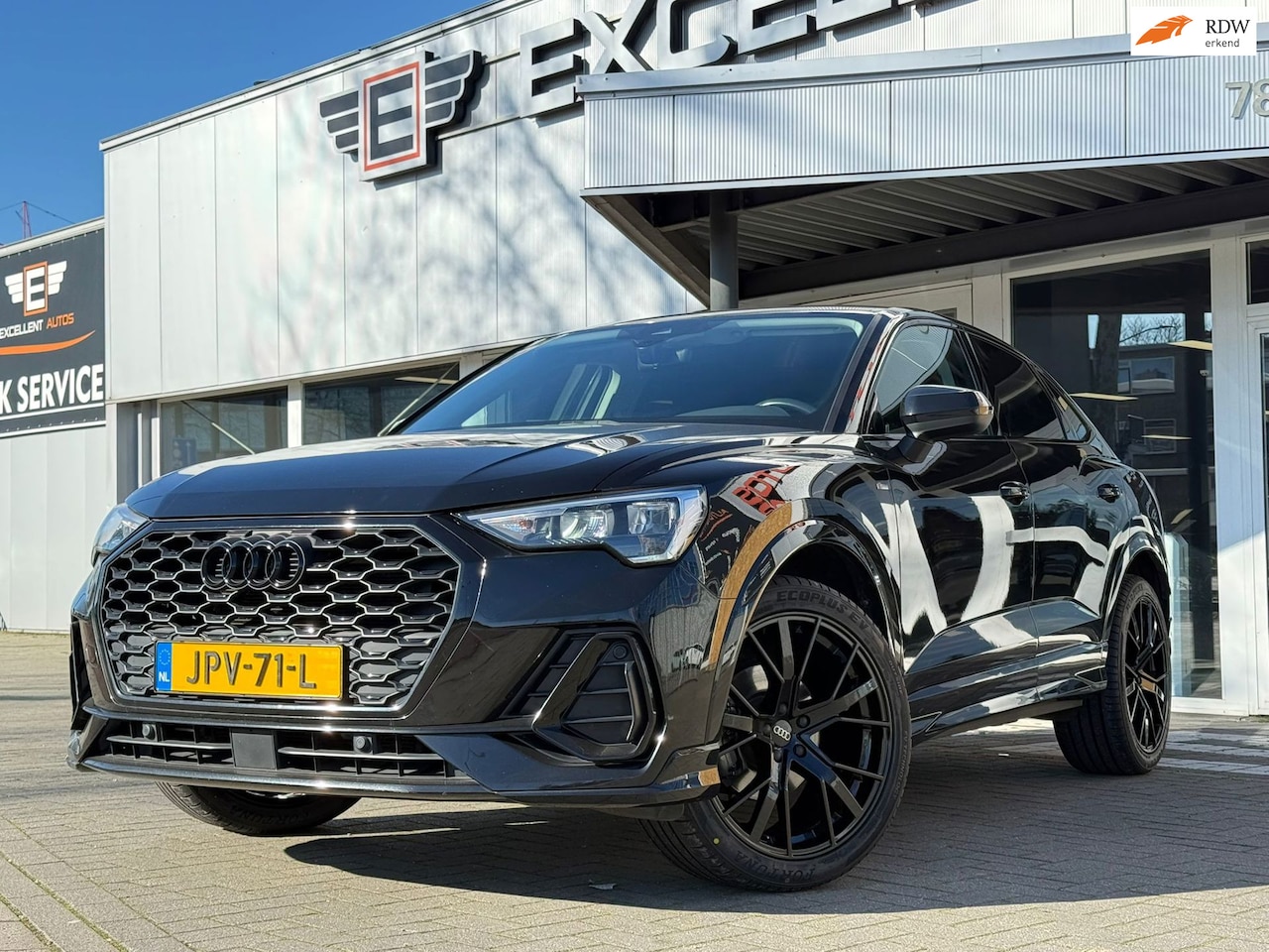 Audi Q3 Sportback - 35 TFSI S Line | Black Edition - AutoWereld.nl
