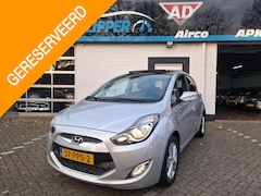 Hyundai ix20 - 1.4i i-Catcher /Nieuwe apk bij aflevering/Leder/Camera/CC/Navi/Panoramaraam/All season ban