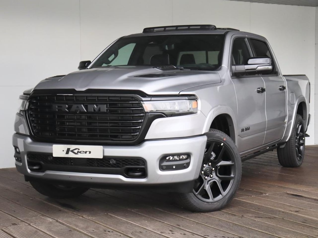 Dodge Ram 1500 - 3.0 Hurricane Crew Cab Laramie Premium | 2025 Model | Luchtvering | Pass scherm | - AutoWereld.nl