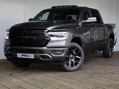 Dodge Ram 1500 - 5.7 V8 4x4 Crew Cab Dominator | Pano-Dak | Groot Navi | Elektrisch Sidebars