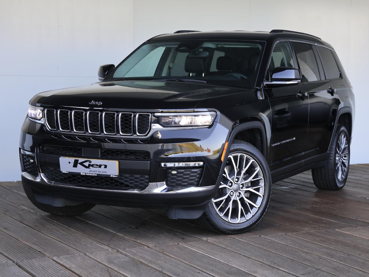 Jeep Grand Cherokee - 3.6 LWB Limited | 6 Persoons | ACC | Stoel- & stuurverwarmining | Elek. stoel | - AutoWereld.nl