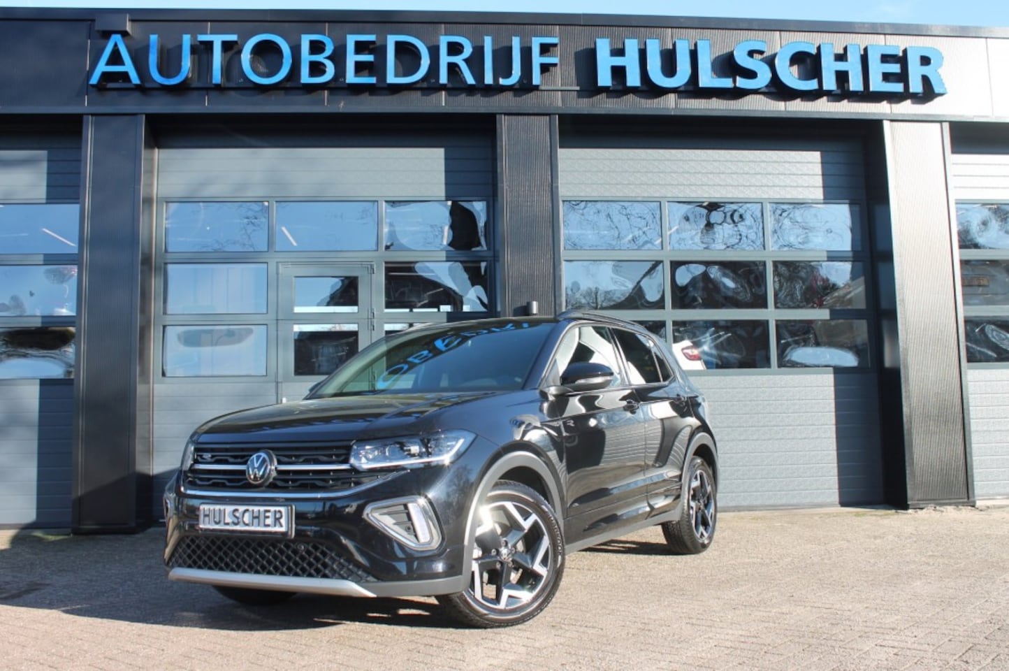 Volkswagen T-Cross - 1.5 TSI R-LINE  150 PK Automaat / afneembare trekhaak / Stoel vw. - AutoWereld.nl
