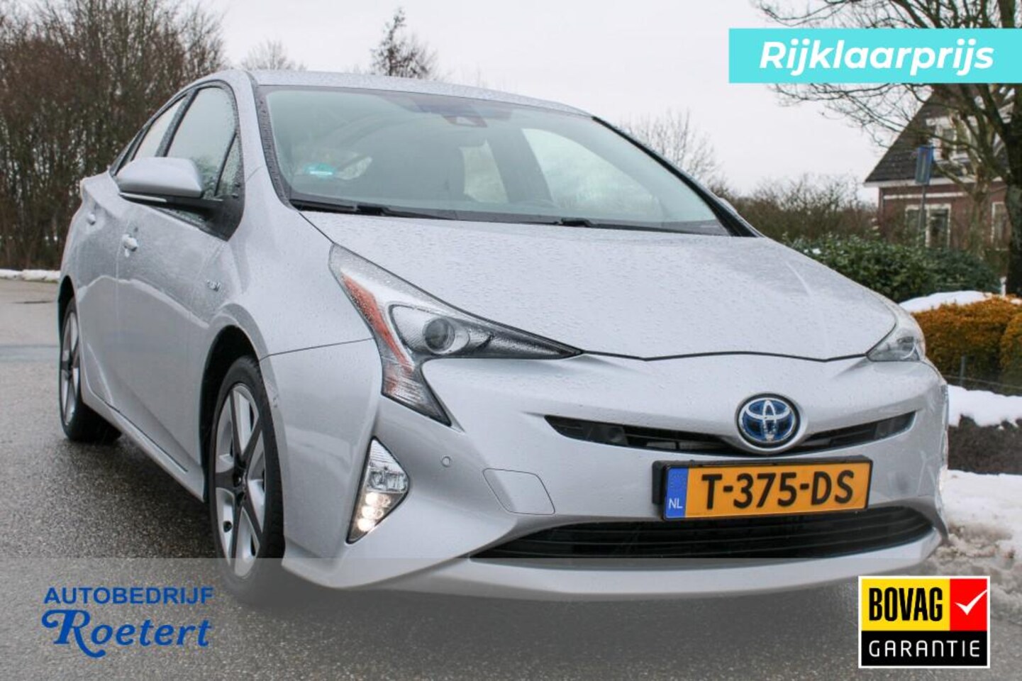 Toyota Prius - 1.8 122pk Dynamic Hybride ECC/HUD/cruise/navi/PDC/parkeerass. - AutoWereld.nl
