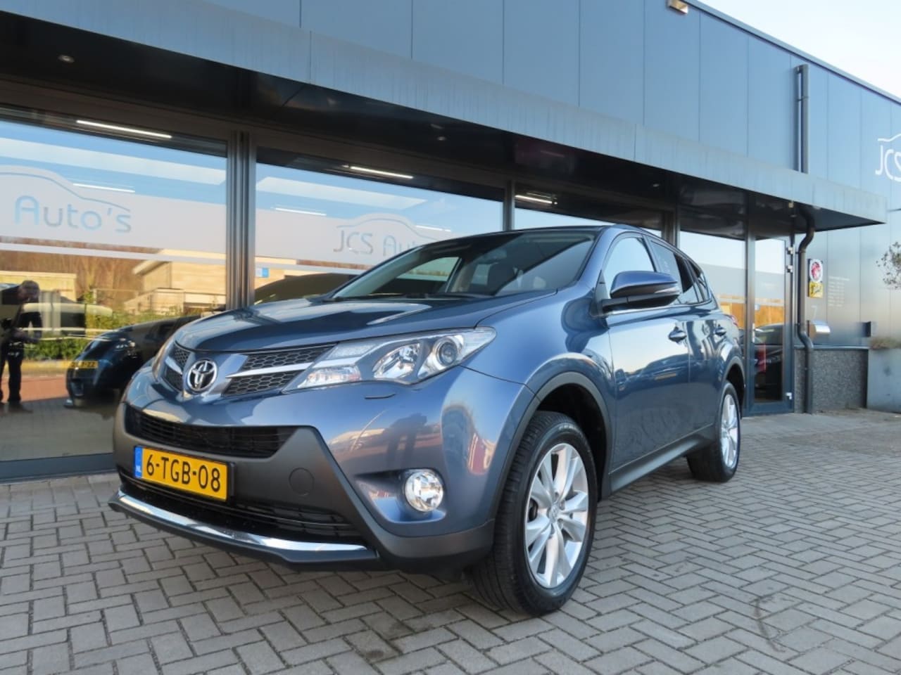 Toyota RAV4 - 2.0 Executive Bns 4WD Aut. leder Navi Trekhaak 2014 - AutoWereld.nl