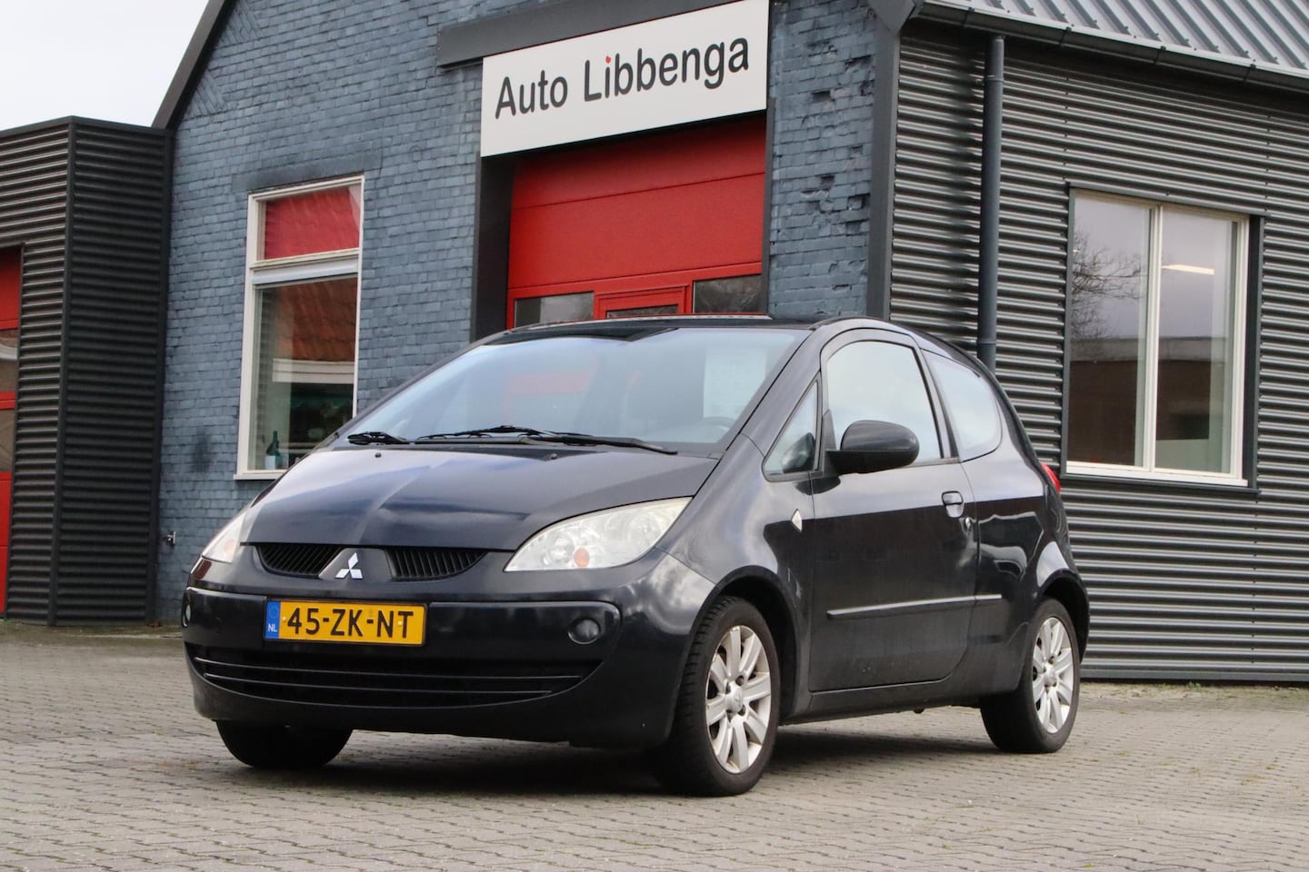 Mitsubishi Colt - 1.1 Incharge+ - AutoWereld.nl