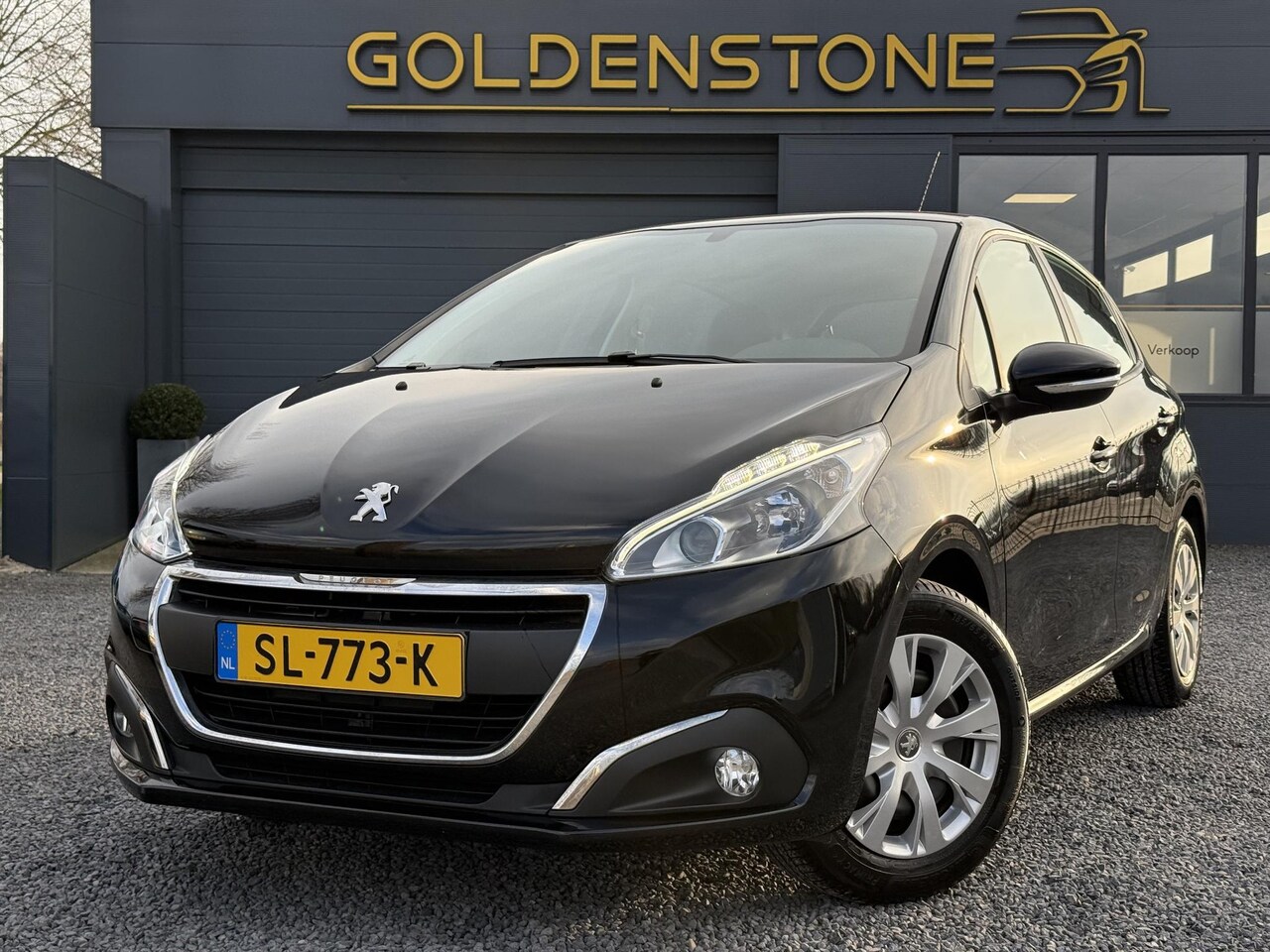 Peugeot 208 - 1.2 PureTech Blue Lion Navi,Airco,Cruise,5 Deurs,N.A.P,Weinig km,D-riem recent vv,Nieuwe A - AutoWereld.nl