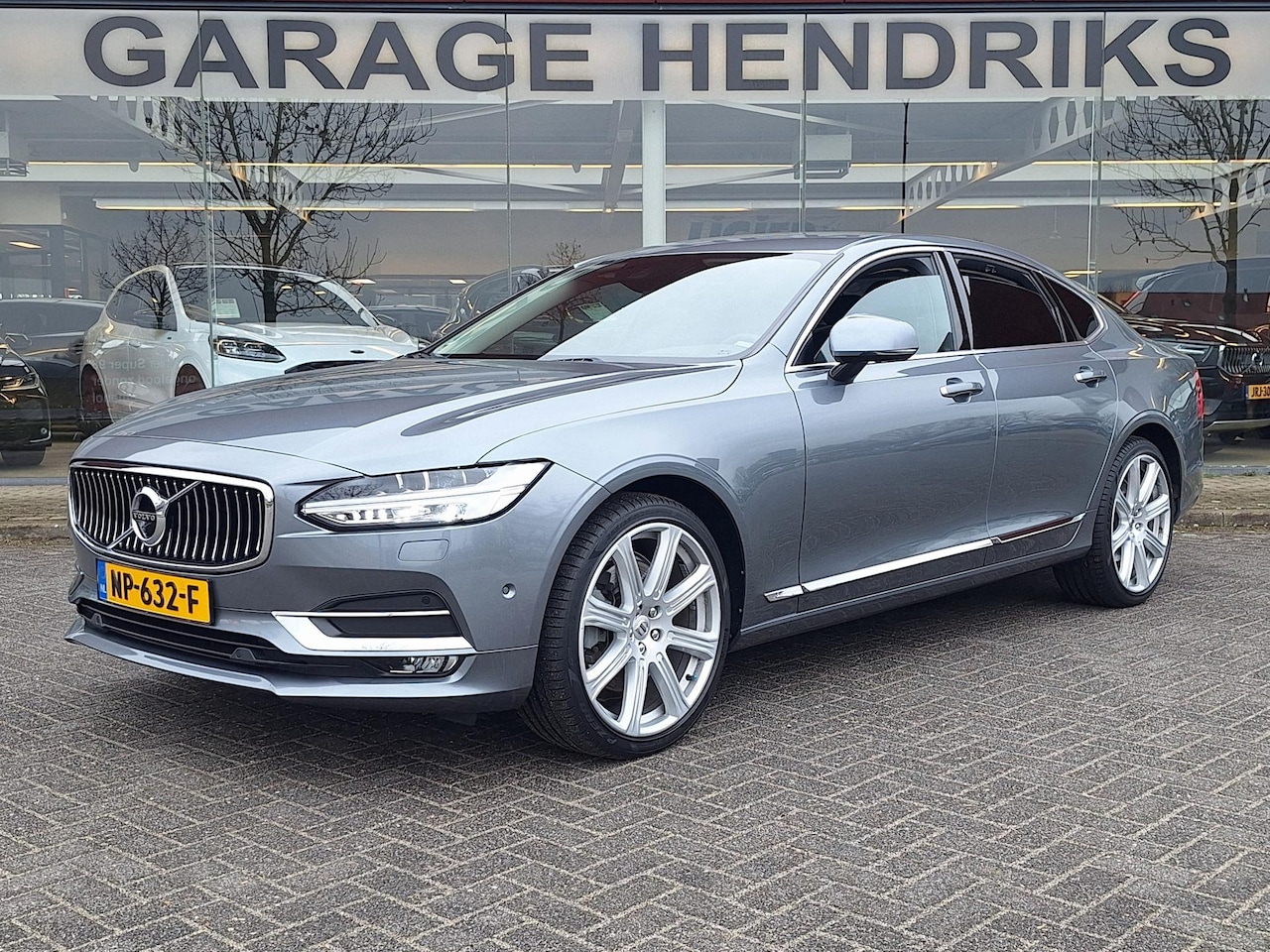 Volvo S90 - 2.0 T5 Inscription | Full Options | Polestar Performance Pack | Leder | Trekhaak | 360Cam - AutoWereld.nl