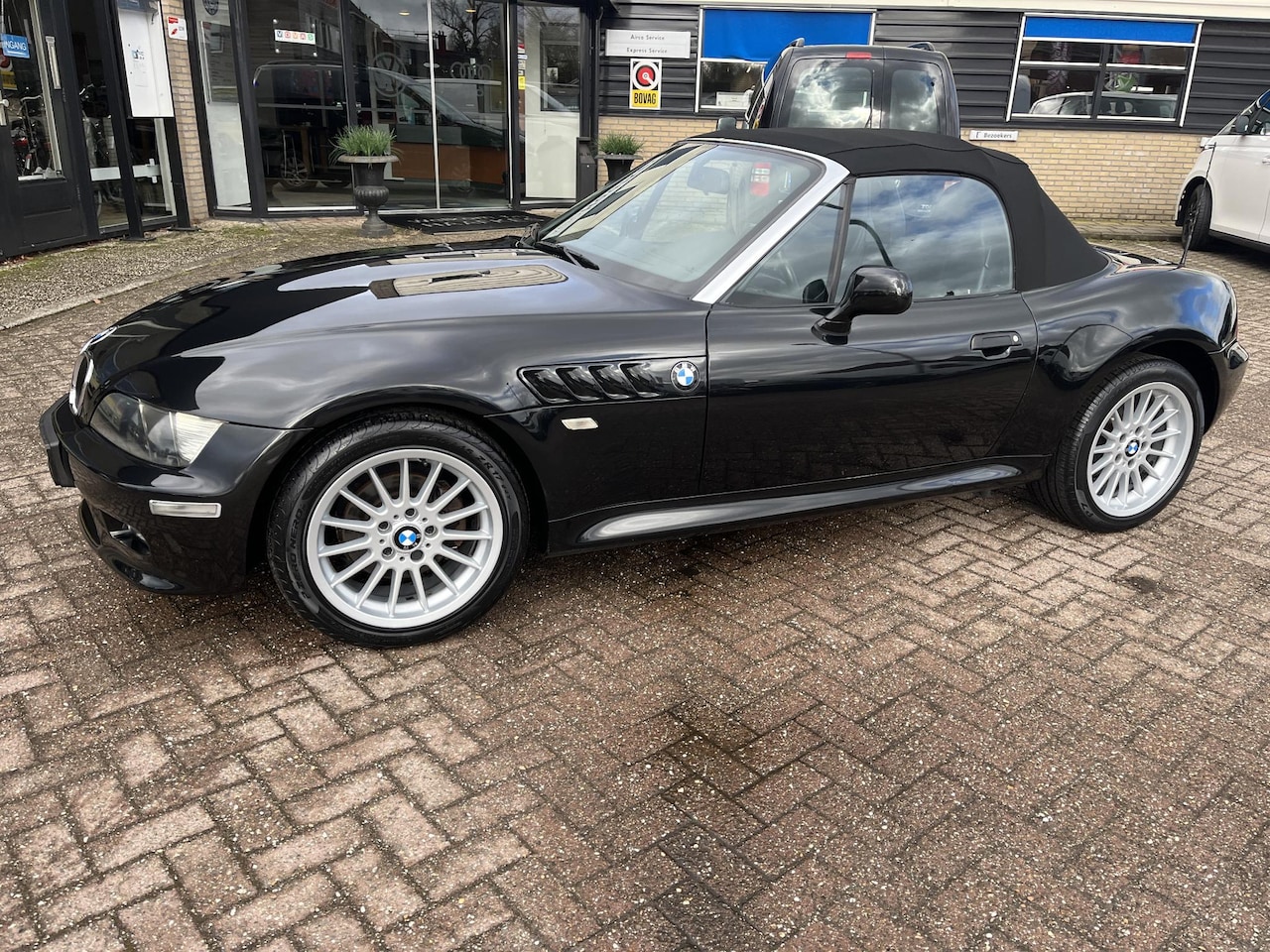 BMW Z3 Roadster - 2.2i Sport Line 6 cilinder handgeschakeld, Unieke widebody, nieuwe stoffenkap, orginele ui - AutoWereld.nl