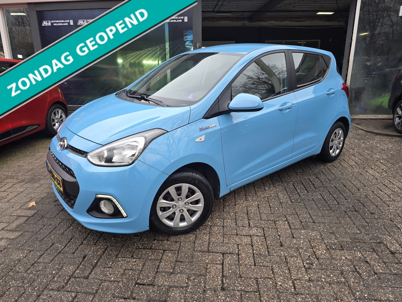 Hyundai i10 - 1.0i i-Motion Comfort Plus | 2E EIGENAAR | 12MND GARANTIE | AIRCO | CRUISE | - AutoWereld.nl