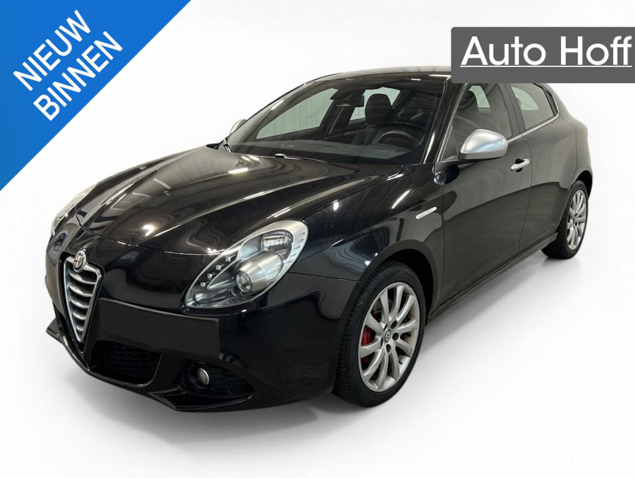 Alfa Romeo Giulietta - 1.4 T Distinctive | Leer | Navi | Autom. Airco | Cruise Control | LMV | PDC | Stoelverwarm - AutoWereld.nl