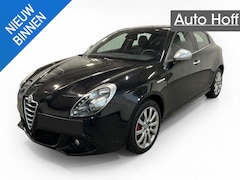 Alfa Romeo Giulietta - 1.4 T Distinctive | Leer | Navi | Autom. Airco | Cruise Control | LMV | PDC | Stoelverwarm