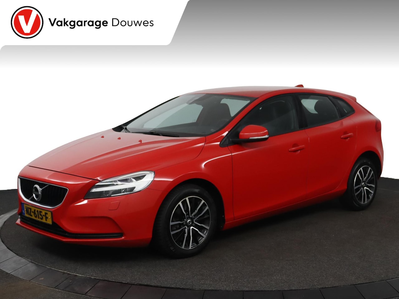 Volvo V40 - 1.5 T2 Nordic+ |NAP|BTW| Automaat | Stoelverwarming | Navi - AutoWereld.nl