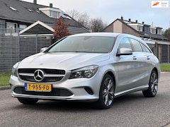 Mercedes-Benz CLA-klasse Shooting Brake - AMG 180 Business Solution AMG Automaat*Achteruit camera*Navigatie*Cruise*Leder*LM velgen