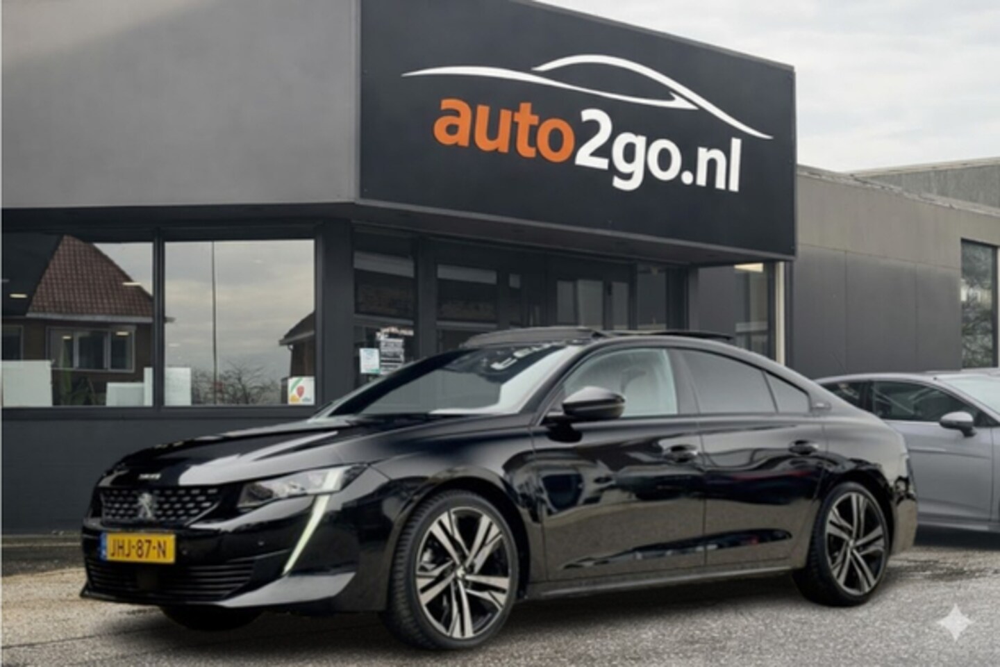 Peugeot 508 - 1.2 AUT8 GT-Line BLACK-EDITION PANODAK LEDER NAVI CAMERA APPLE-CARPLAY LED 19 INCH-LMV PDC - AutoWereld.nl