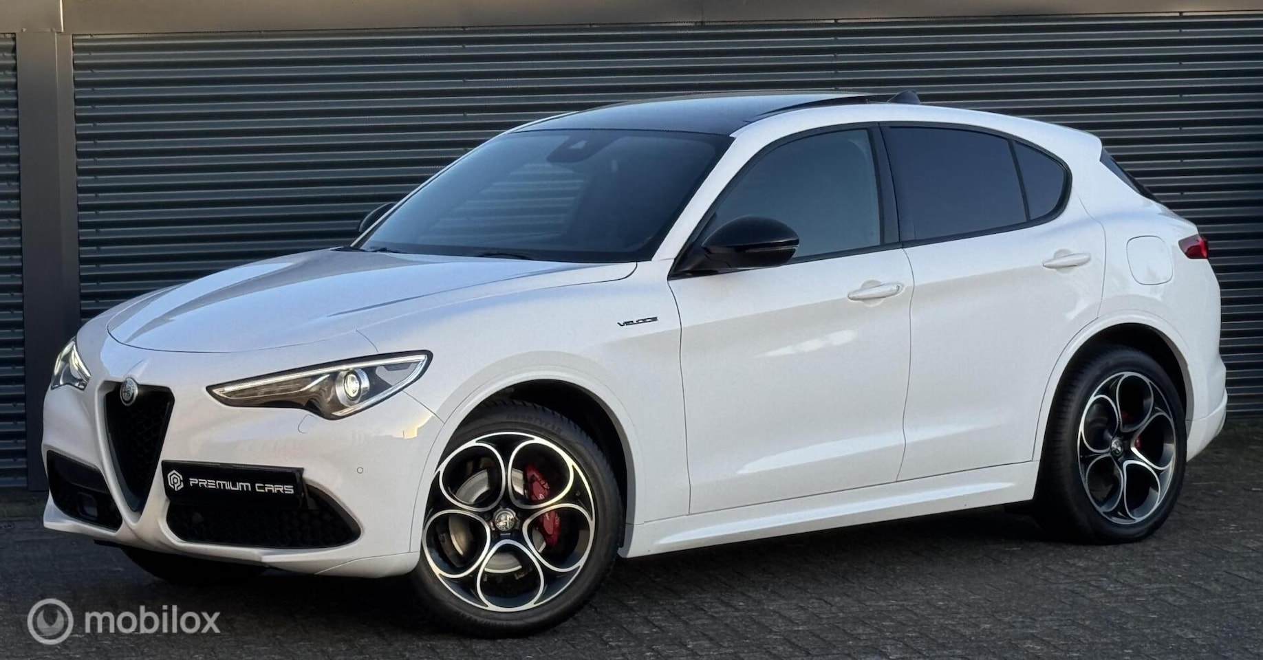 Alfa Romeo Stelvio - 2.0 T Q4 AWD Veloce Pano Keyless Acc - AutoWereld.nl