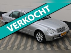 Mercedes-Benz C-klasse - 240 6 cilinder Youngtimer 2de Eig